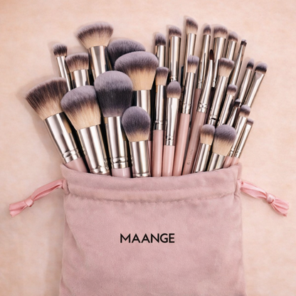 MAANGE Premium Make up Pinselset 30 Stück inkl. Tasche